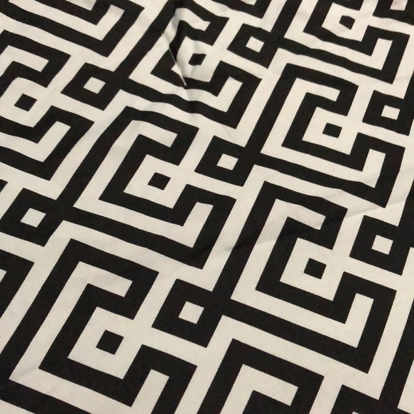 Meet your Posher, Amanda - Picture 1 of 1